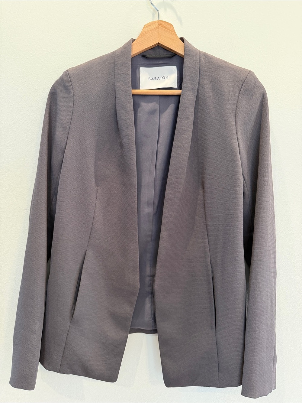 Aritzia Babaton Keith Collarless Gray Open Blazer Jacket - Picture 3 of 5